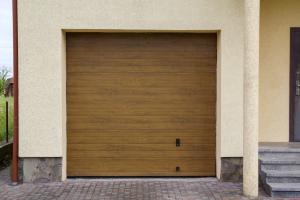 How to Seal the Sides of a Garage Door