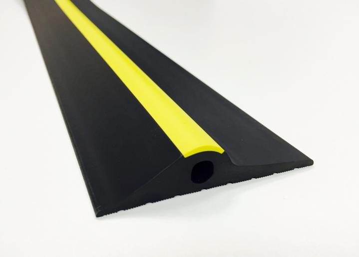 20mm Black/Yellow Rubber Floor Seal 1